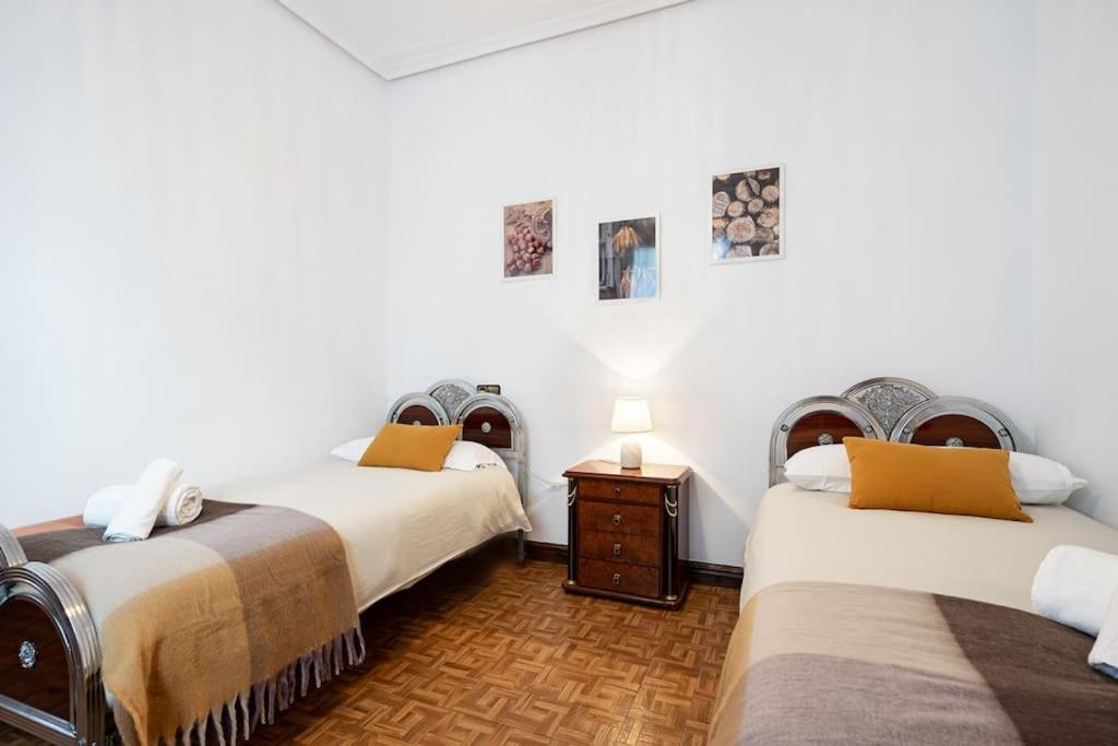 Apartamento Trisquel Gijón Exterior foto